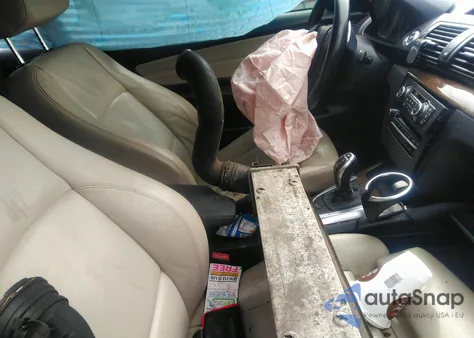 2012 BMW 135I z USA, uszkodzony, nr VIN WBAUC9C5XCVM11883